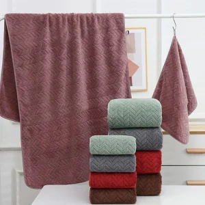 High Quality Thick Coral Velvet Bath Towels, Soft and Absorbent for Sports Beach or Home